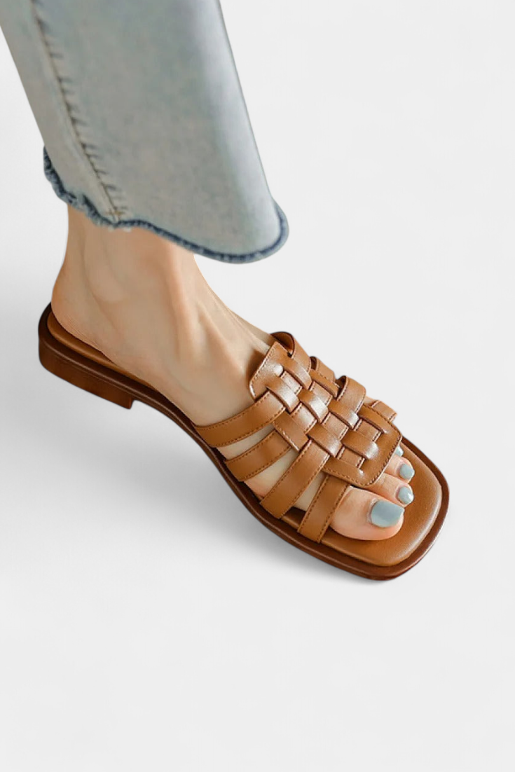 Roma Flat πλεγμένα σανδάλια