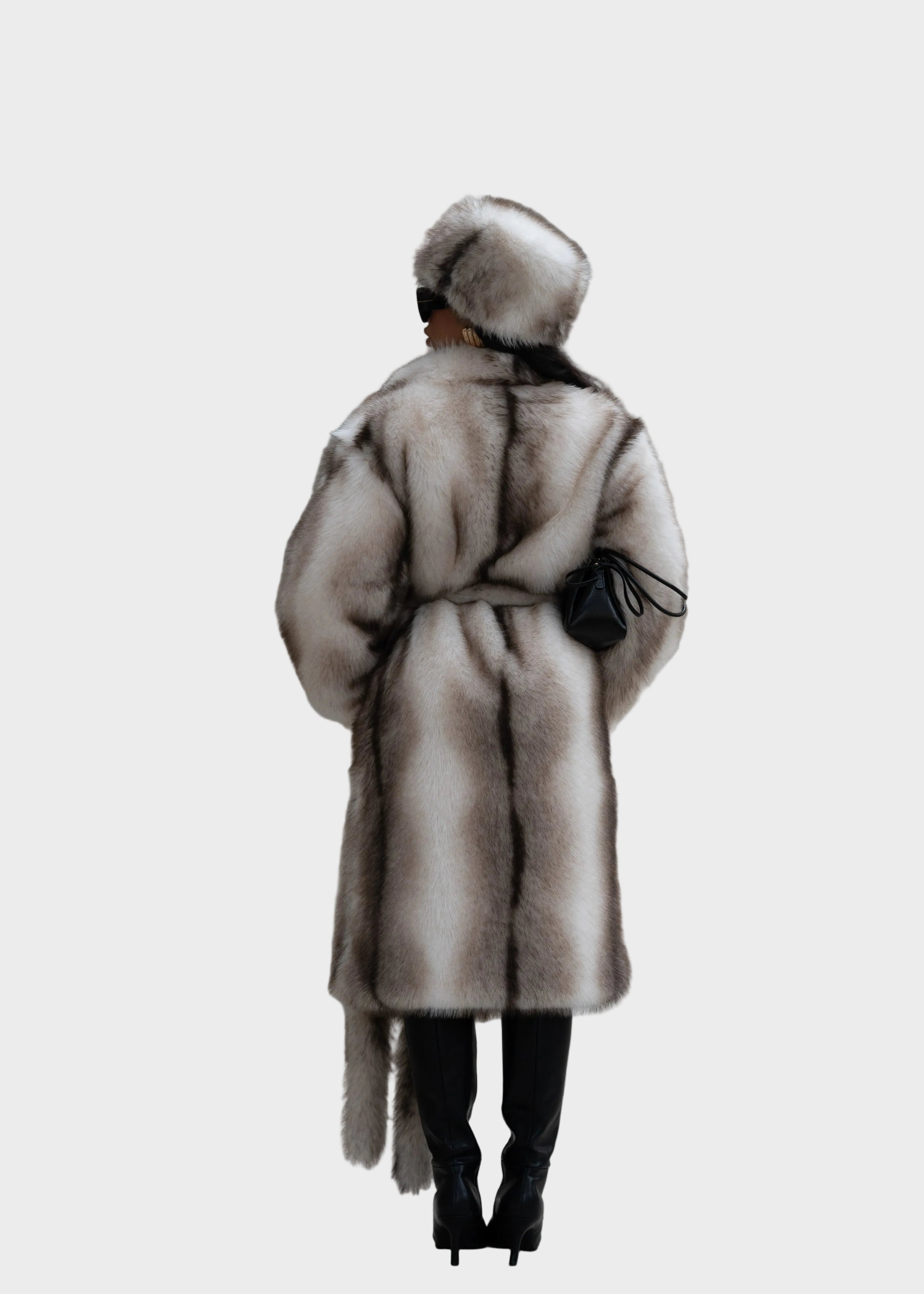 Karma | Χειμερινό Καπέλο από Τεχνητή Γούνα σε Λευκό Χρώμα