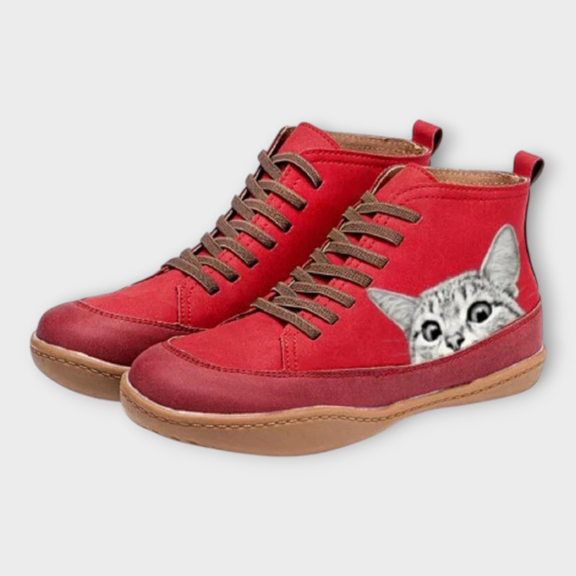 Στυλάτα Sneakers με Διακριτικό Σχέδιο