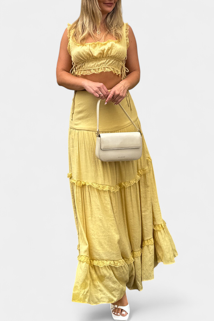 Ilys Romantic Set με Τοπ από Δαντέλα και Μακριά Ογκώδη Φούστα