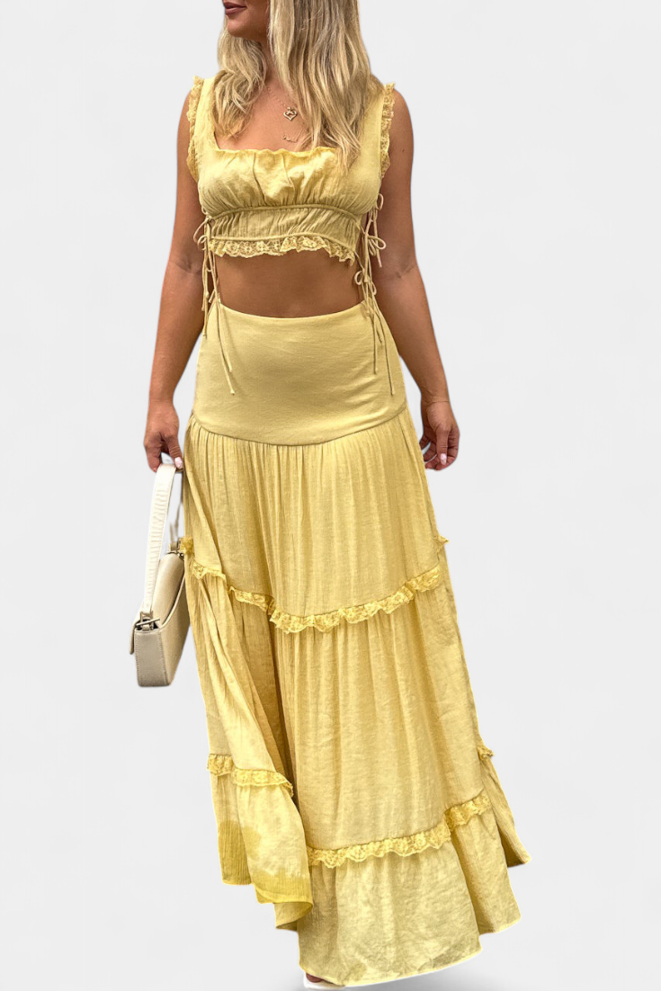 Ilys Romantic Set με Τοπ από Δαντέλα και Μακριά Ογκώδη Φούστα