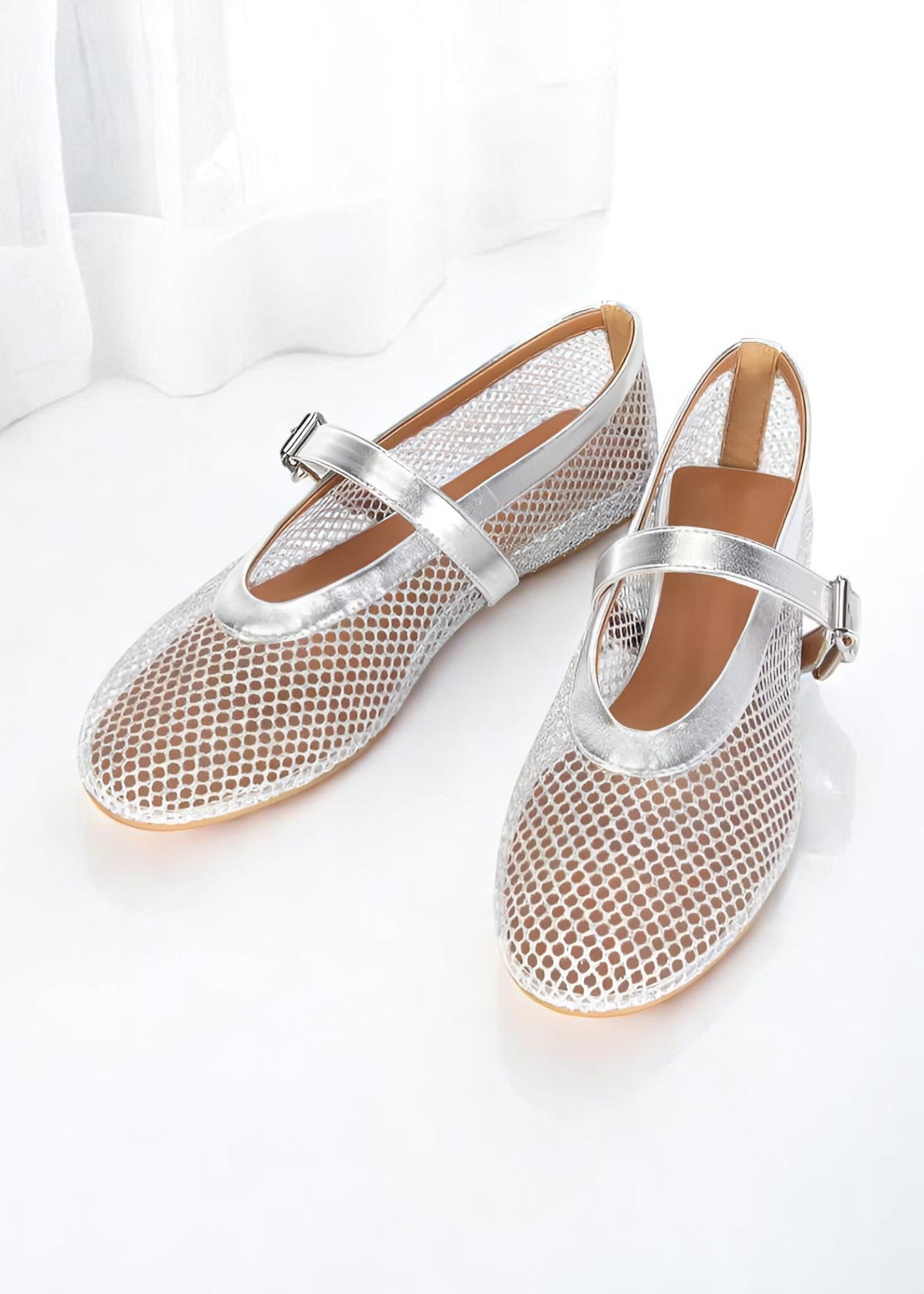 Luna – Mesh Flats με Μοντέρνο &amp; Δηλωτικό Στυλ