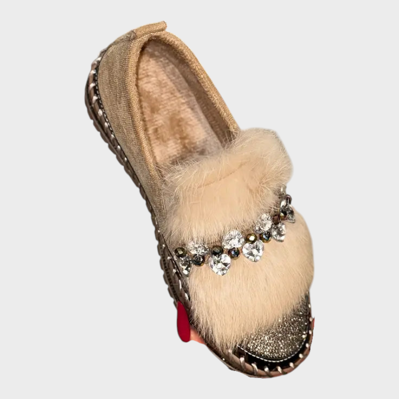 Narzissa | Λαμπερό Φτερό & Απαλή Άνεση Λόφερ